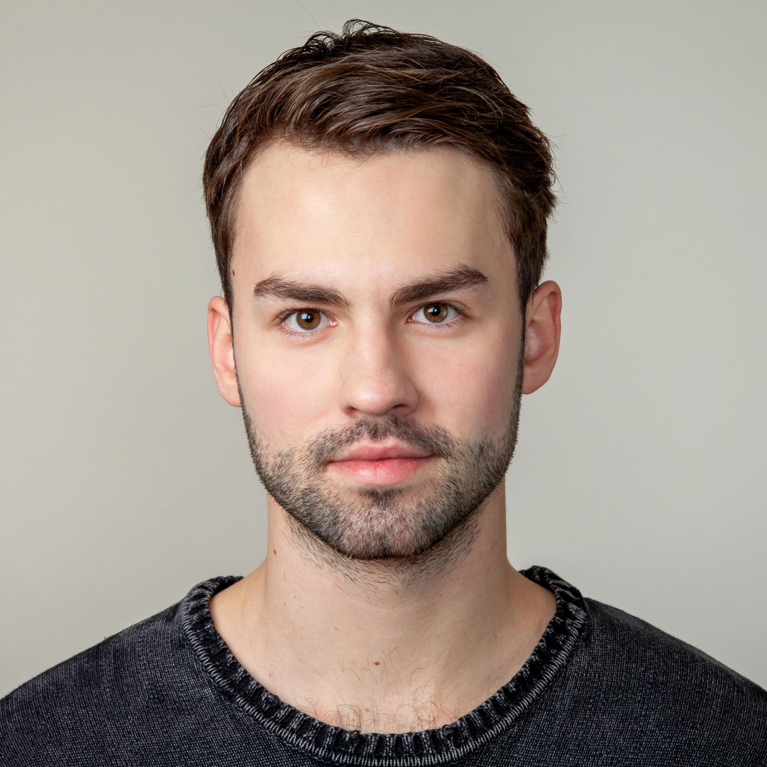 Portrait of a bearded man, managing editor